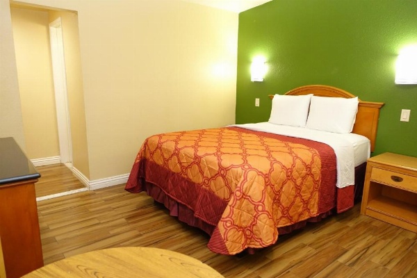 Tropic Lodge image 54